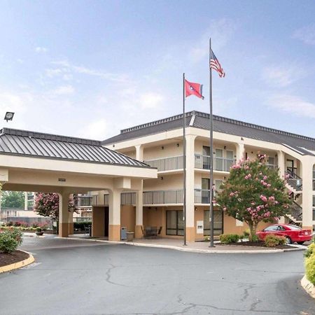 Quality Inn Merchants Drive Knoxville Exteriör bild